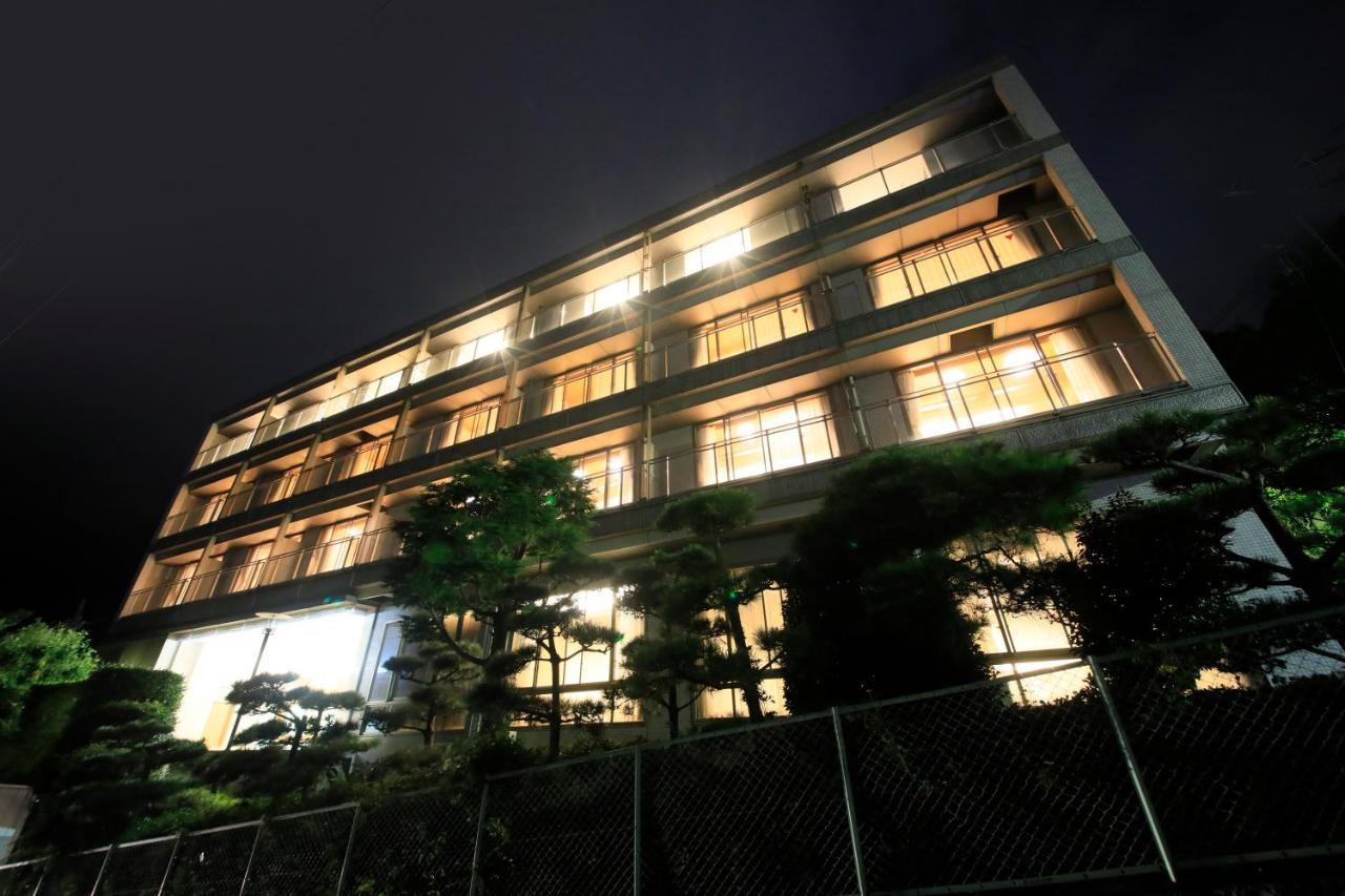 Atami Fuga Hotel Luaran gambar